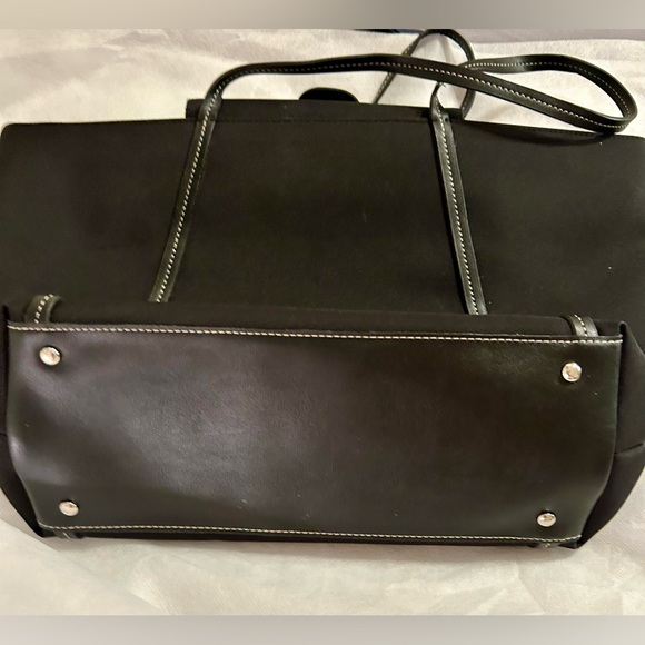 Casual Corner, Annex black tote bag. 14”x9” - Picture 4 of 13